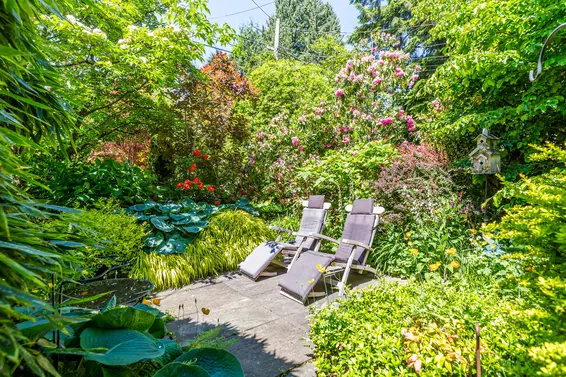 Front patio - 3096 Fromme Road, North Vancouver  