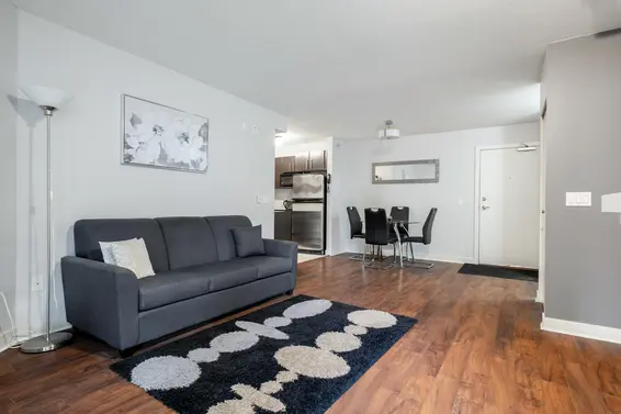 423 1633 Mackay Avenue, North Vancouver For Sale - image 5