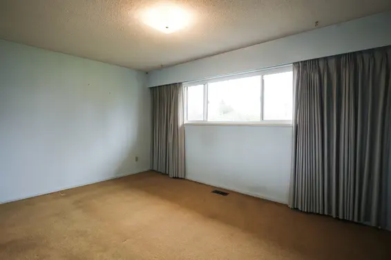 625 East 16th Street, North Vancouver For Sale - image 8