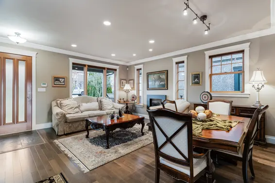 341 East 14th Street, North Vancouver For Sale - image 7