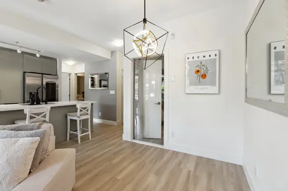 107 3602 Aldercrest Drive, North Vancouver For Sale - image 8