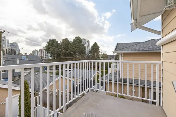 205 East 18th Street, North Vancouver For Sale - image 25