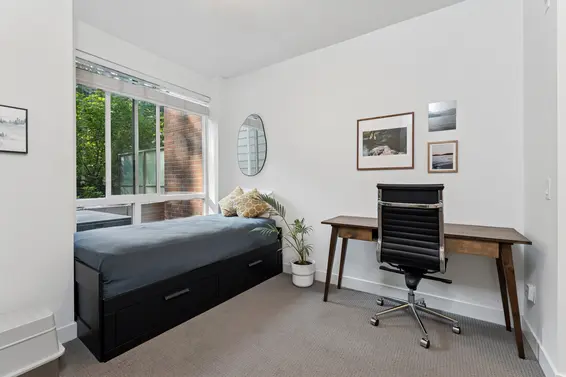 123 723 West 3rd Street, North Vancouver For Sale - image 1