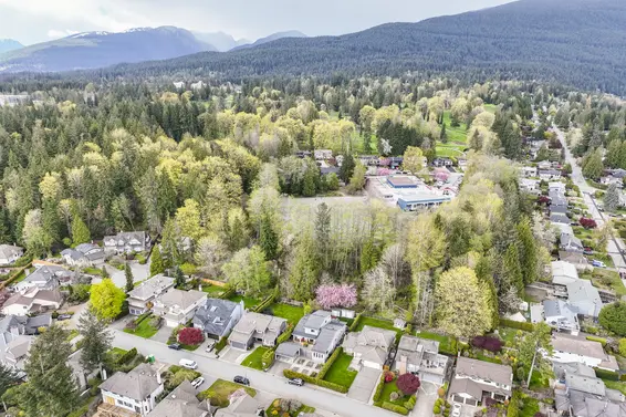 4054 Cummins Place, North Vancouver For Sale - image 52
