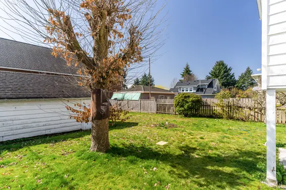 535 East 13th Street, North Vancouver For Sale - image 35