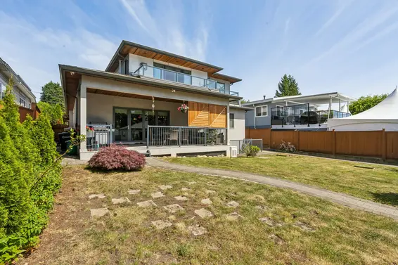 2553 Western Avenue, North Vancouver For Sale - image 54