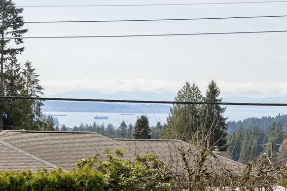 702 Winona Avenue, North Vancouver For Sale - image 21