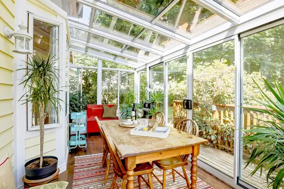 Solarium - 4008 Deane Place, North Vancouver  