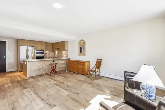 208 150 West 15th Street, North Vancouver For Sale - image 12