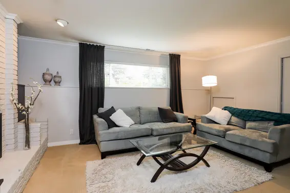 Suite Living Room - 2203 Hyannis Drive  