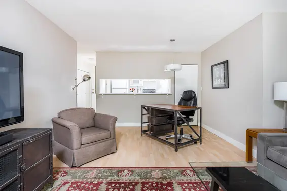 Living Room 5 - 107-156 West 21st Street, North Vancouver  