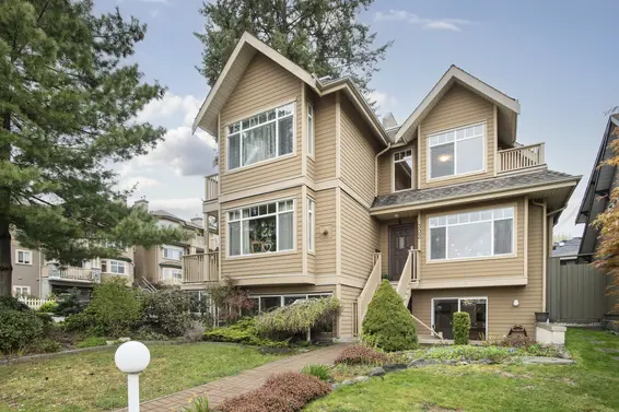 302 East 6th Street, North Vancouver For Sale - image 27