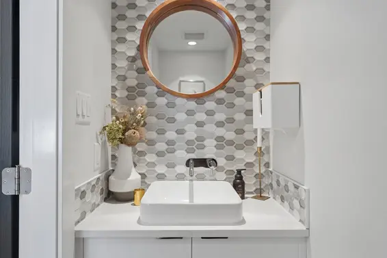 5 1550 Larkhall Crescent, North Vancouver For Sale - image 15