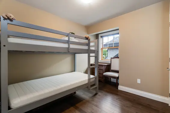 341 East 14th Street, North Vancouver For Sale - image 36