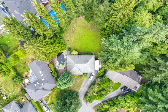 2830 Crestlynn Place, North Vancouver For Sale - image 33