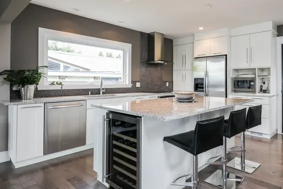 501 Saville Crescent, North Vancouver For Sale - image 8