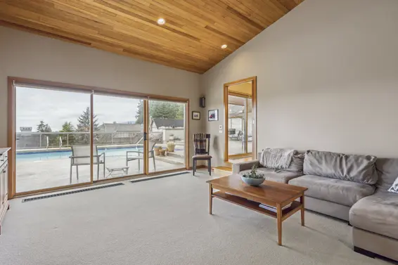 2022 Blairview Avenue, North Vancouver For Sale - image 19