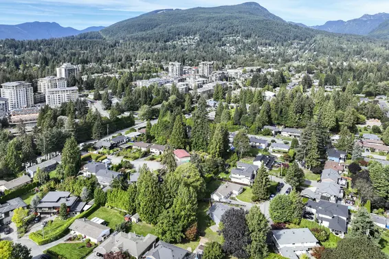 2273 Hazellynn Place, North Vancouver For Sale - image 44