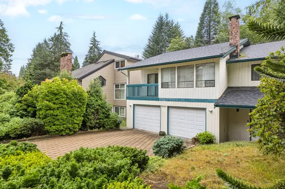 5609 White Pine Lane, North Vancouver
