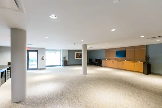 Meeting Room - 127-119 West 22nd Street, North Vancouver  