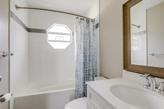 20 838 Tobruck Avenue, North Vancouver For Sale - image 22