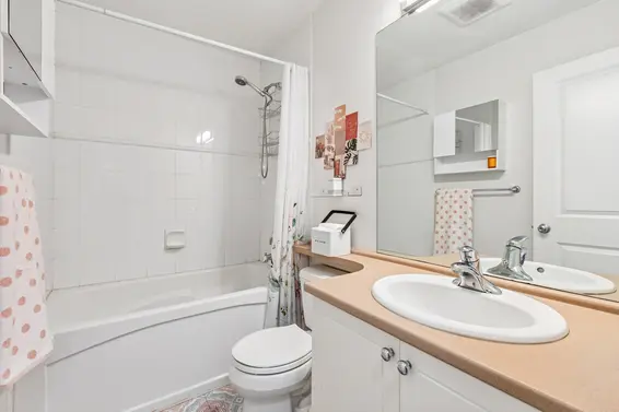 404 183 West 23rd Street, North Vancouver For Sale - image 21