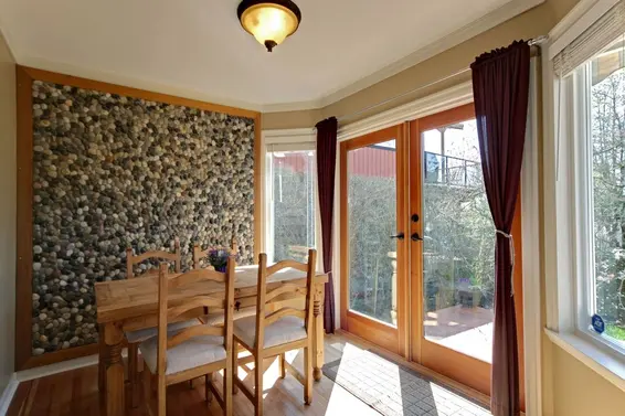 Eating Area  