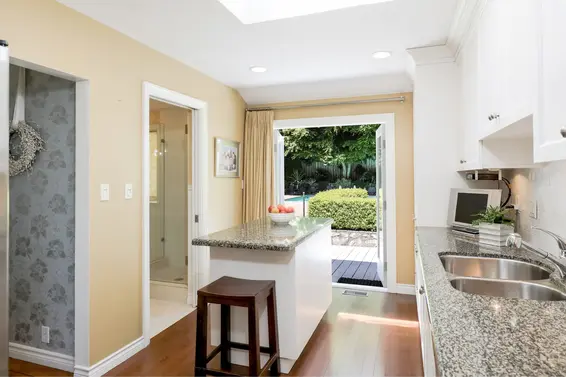 Kitchen - 1322 Mill Street, North Vancouver  