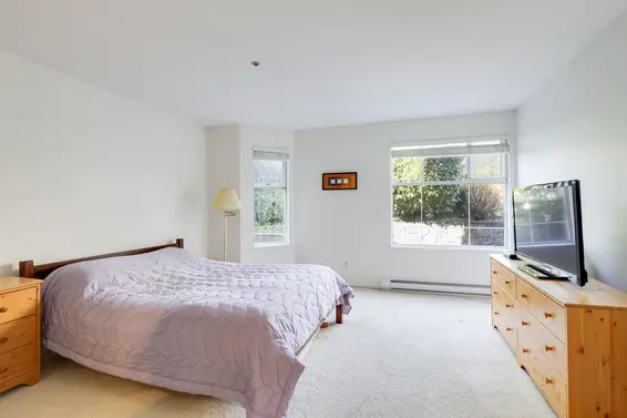 Master Bedroom - 308-1000 Bowron Court, North Vancouver  
