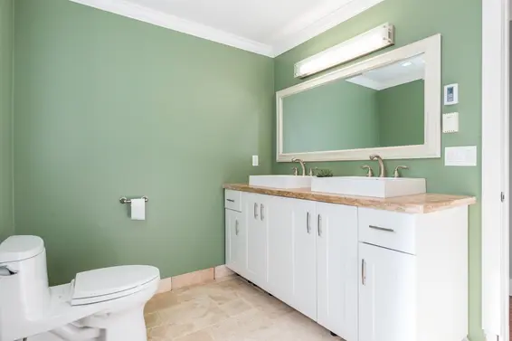 2420 West Keith Road, North Vancouver For Sale - image 31