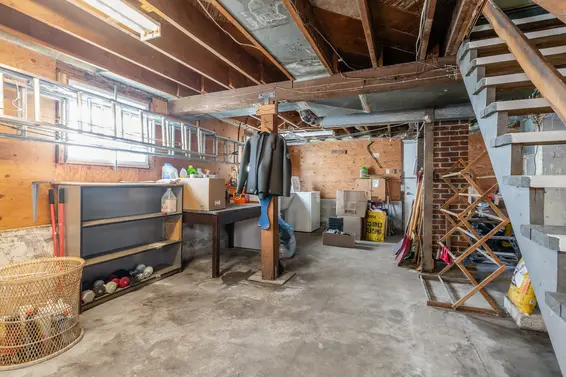 535 East 13th Street, North Vancouver For Sale - image 30