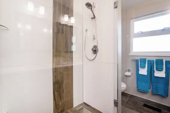 408 West St James Road, North Vancouver For Sale - image 21