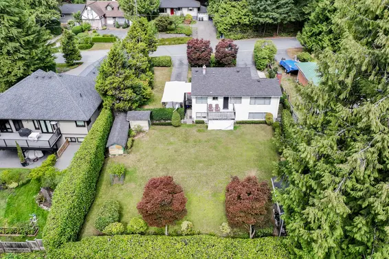 741 Wellington Drive, North Vancouver For Sale - image 9