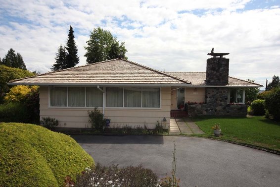 125 Kensington Crescent, North Vancouver