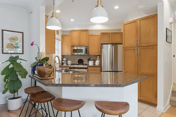 9 3175 Baird Road, North Vancouver For Sale - image 14
