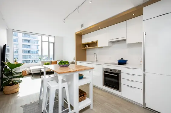 1403 1661 Quebec Street, Vancouver