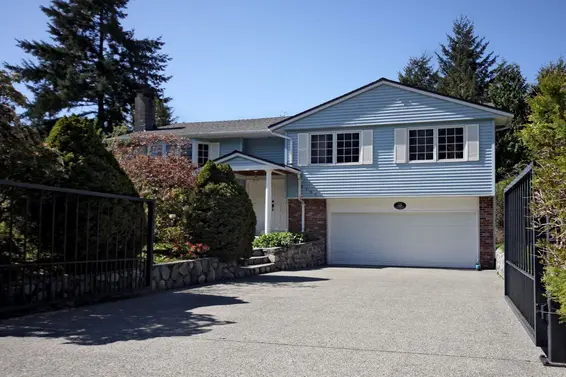 5157 Cliffridge Avenue, North Vancouver
