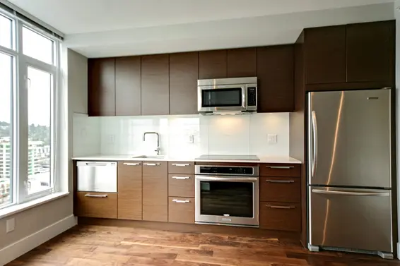 Kitchen - 1506-111 East 13th Street  