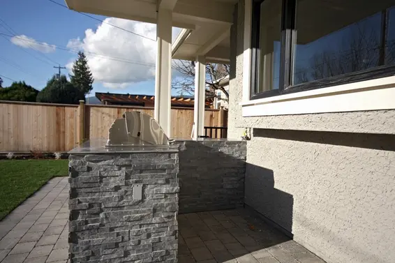 Built-in Outdoor Barbecue  