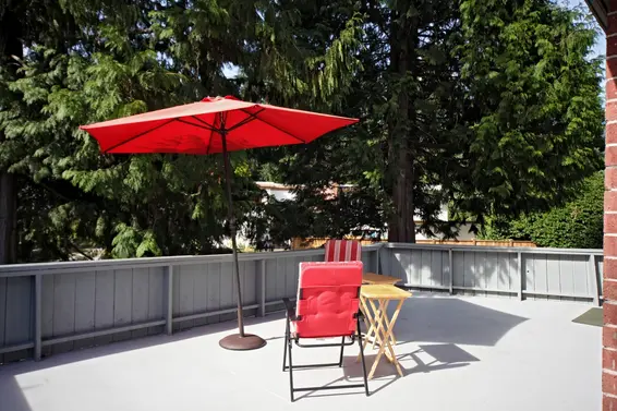 Sundeck  