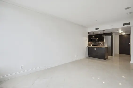 403 133 East Esplanade, North Vancouver For Sale - image 19