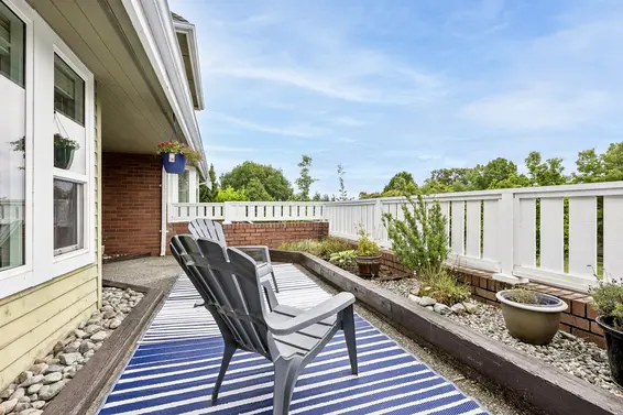 7 240 East Keith Road, North Vancouver For Sale - image 42