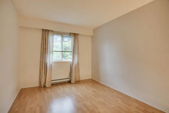 205-212 Forbes Avenue, North Vancouver For Sale - image 7