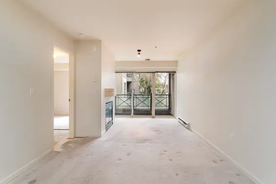 218 332 Lonsdale Avenue, North Vancouver For Sale - image 1