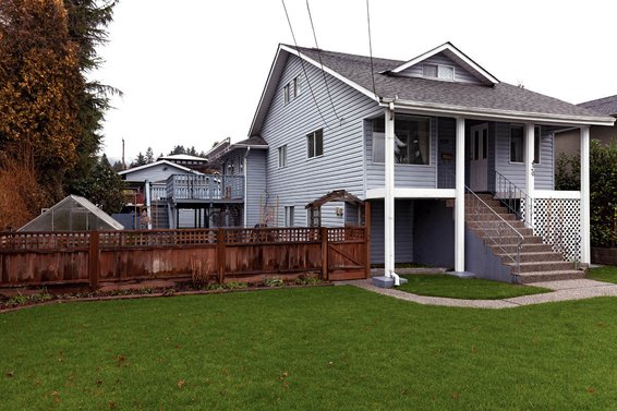 420 East 15th Street, North Vancouver