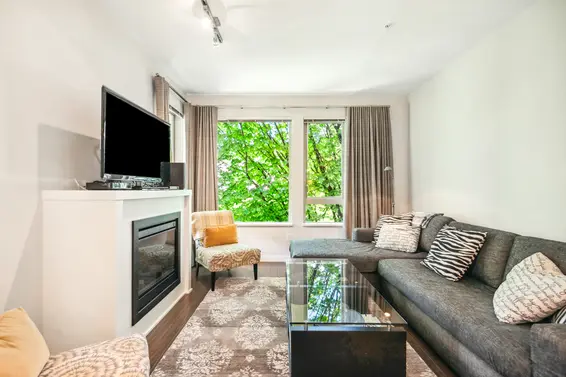 311 119 West 22nd Street, North Vancouver For Sale - image 3