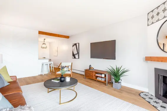 Living Room - 208-341 West 3rd Street, North Vancouver  