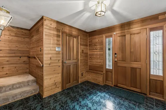 702 Winona Avenue, North Vancouver For Sale - image 30