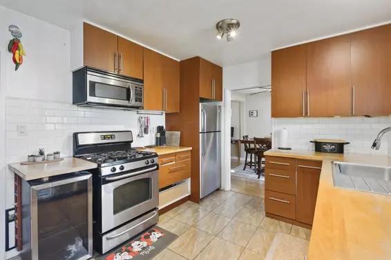 4379 Capilano Road, North Vancouver For Sale - image 9