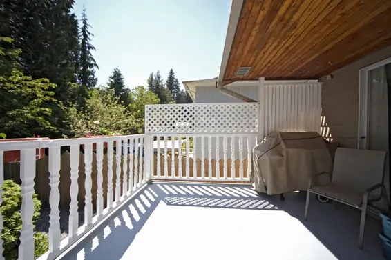 Deck  